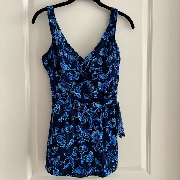 Maxine of Hollywood Other - MAXINE OF HOLLYWOOD Flattering One Piece Skirt Swimwear Floral Blue